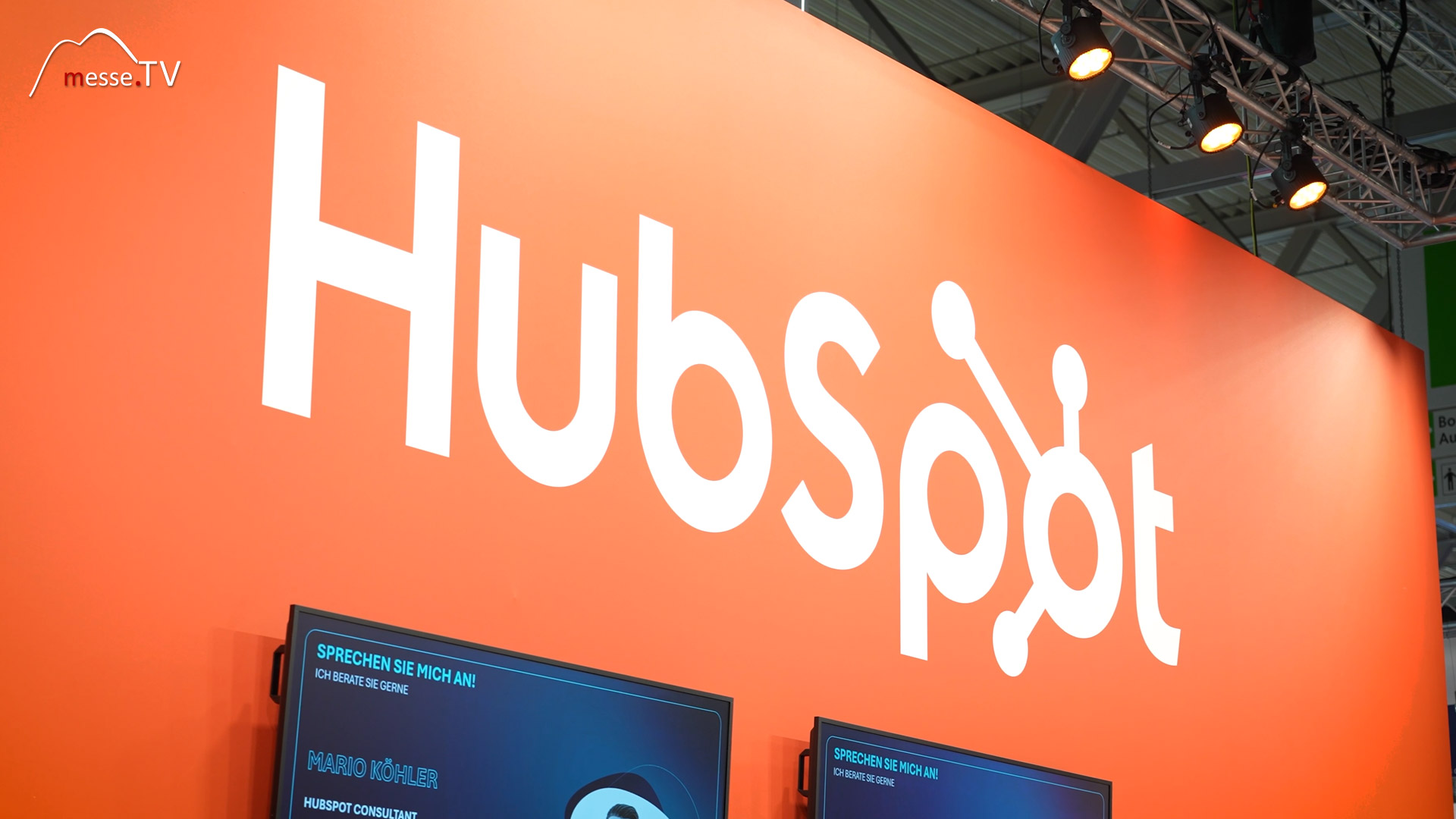 Integration KI Marketing und Vertriebstools CRM Software HubSpot