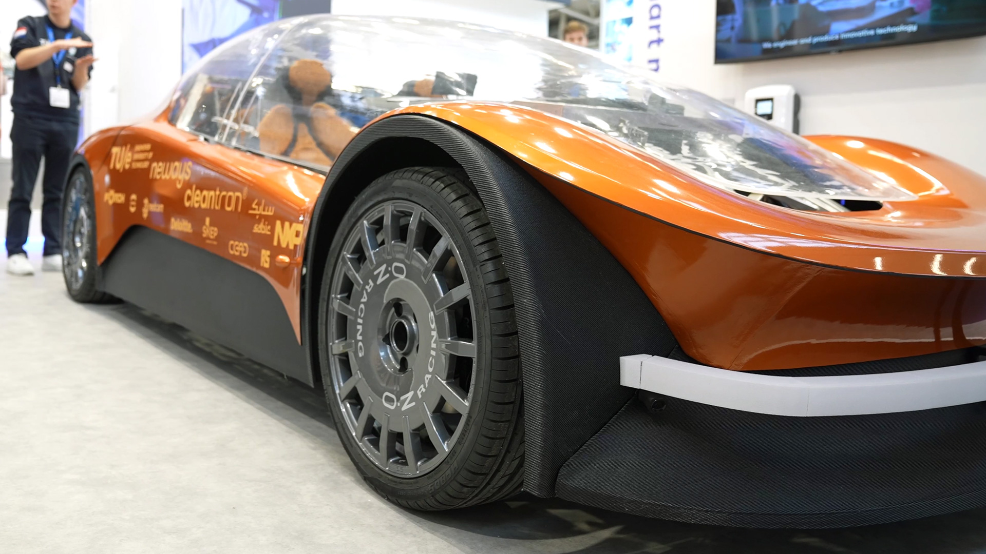 Prototyp Phoenix fuer nachhaltige Elektromobilitaet TU ecomotive