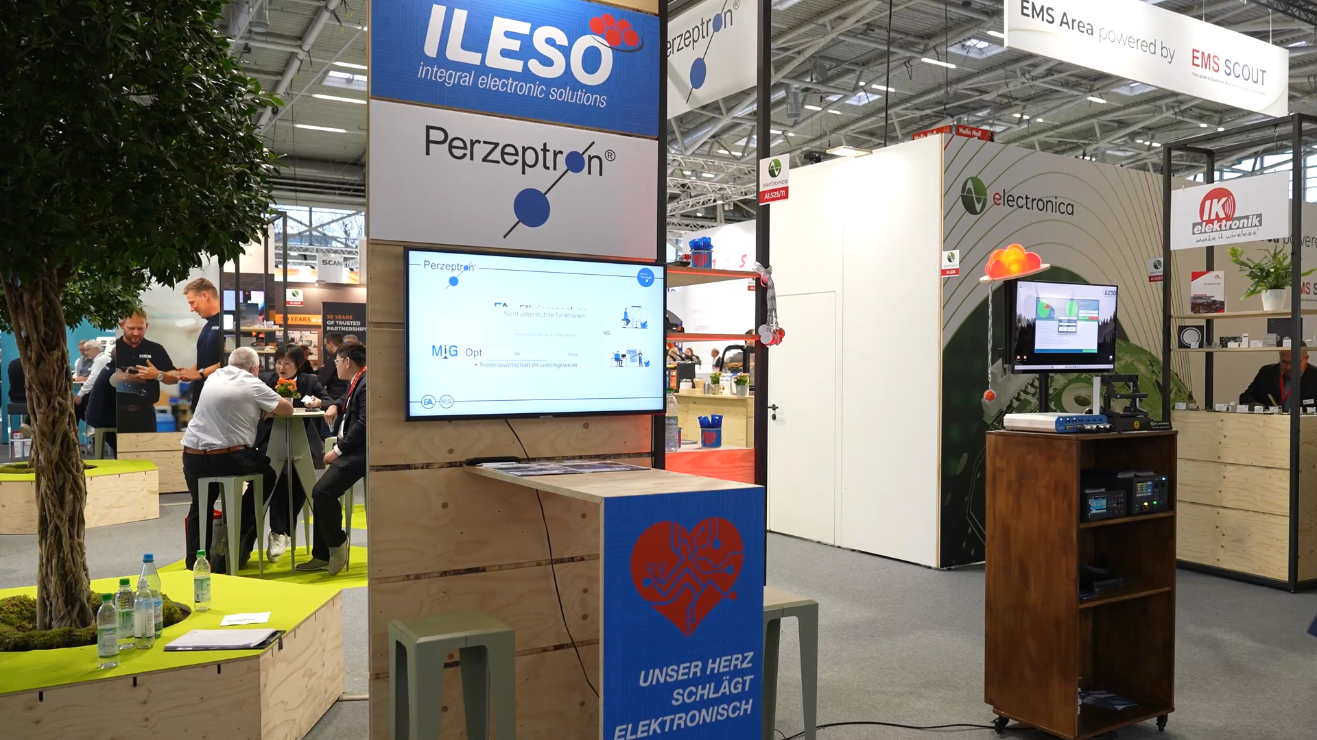 ganzheiltliche EMS Loesungen Ileso Messestand electronica 2024 Messe Muenchen