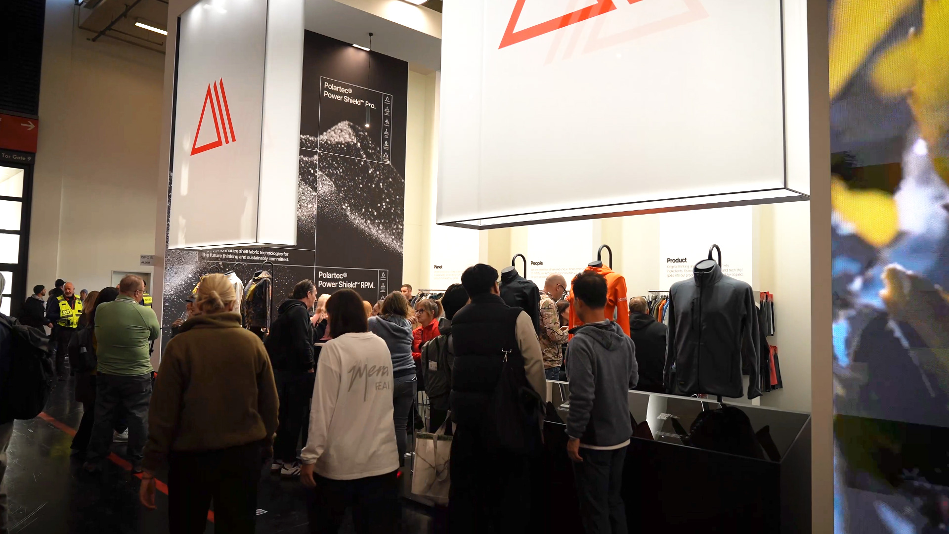 Neue Kollektion Polartec Messestand ISPO Munich 2024