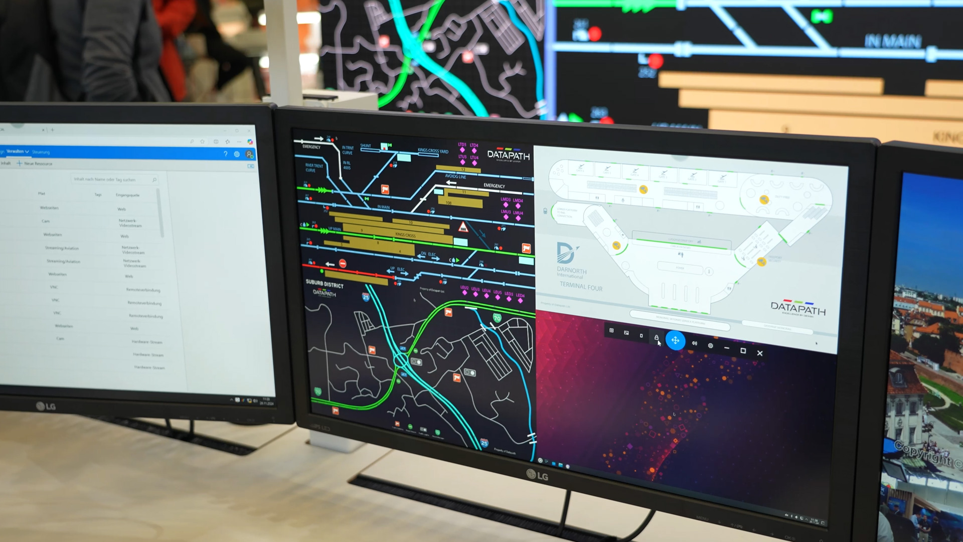 Leitstellensysteme mit vollstaendig integriertem Arbeitsplatzdesign UTE PMRExpo 2024