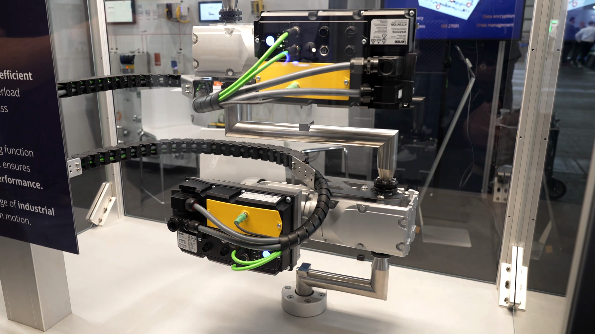 Motor Drive System fuer Maschinenbau Textilindustrie Verpackungstechnik Intralogistik