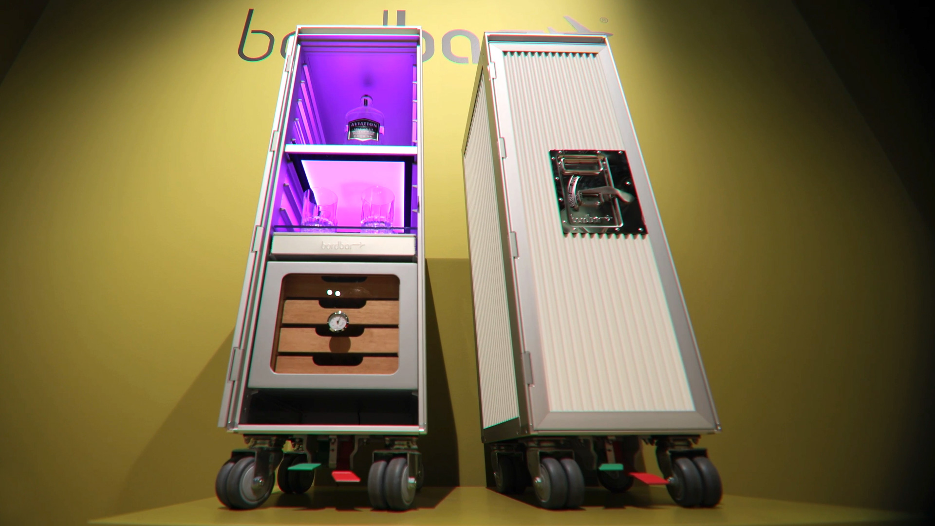 Flugzeugtrolley mit Bar und Humidor Bordbar