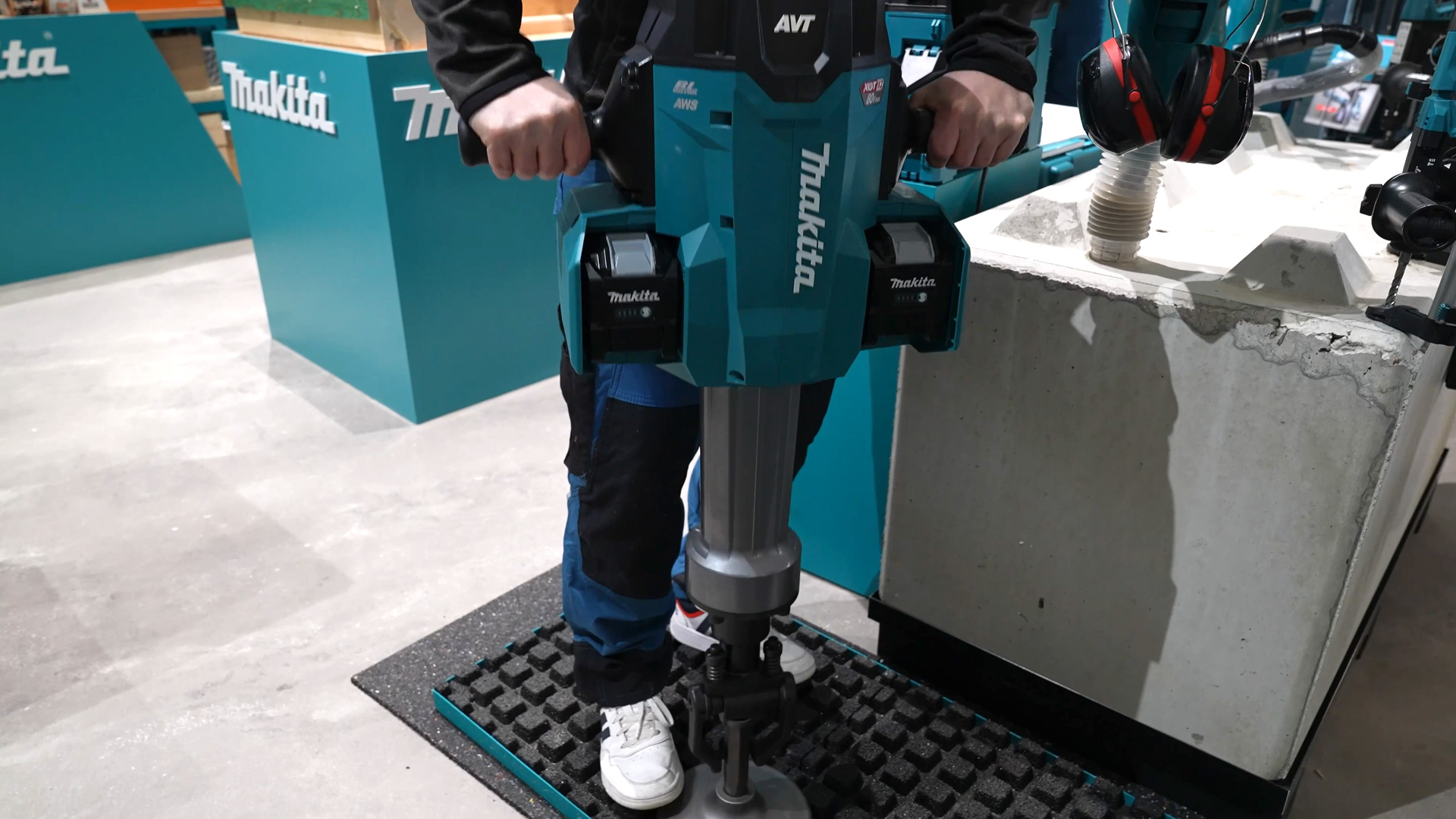 Makita Akku Abbruchhammer 80 Volt