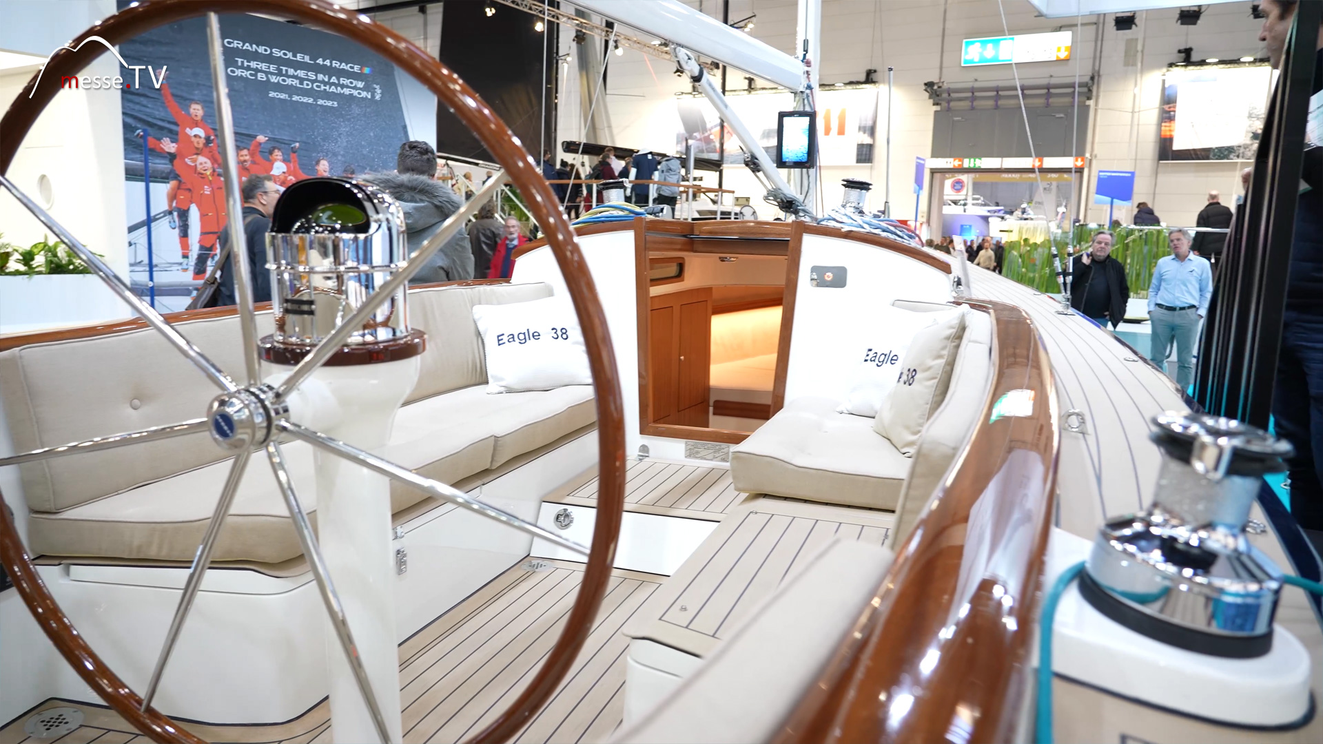 Customized Daysailer Leonardo Yachts