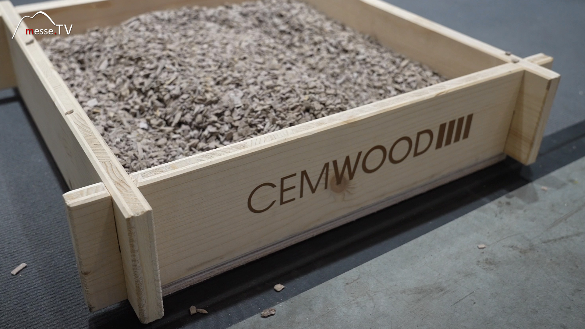 mineralized timber savings co2 on construction site cemwood