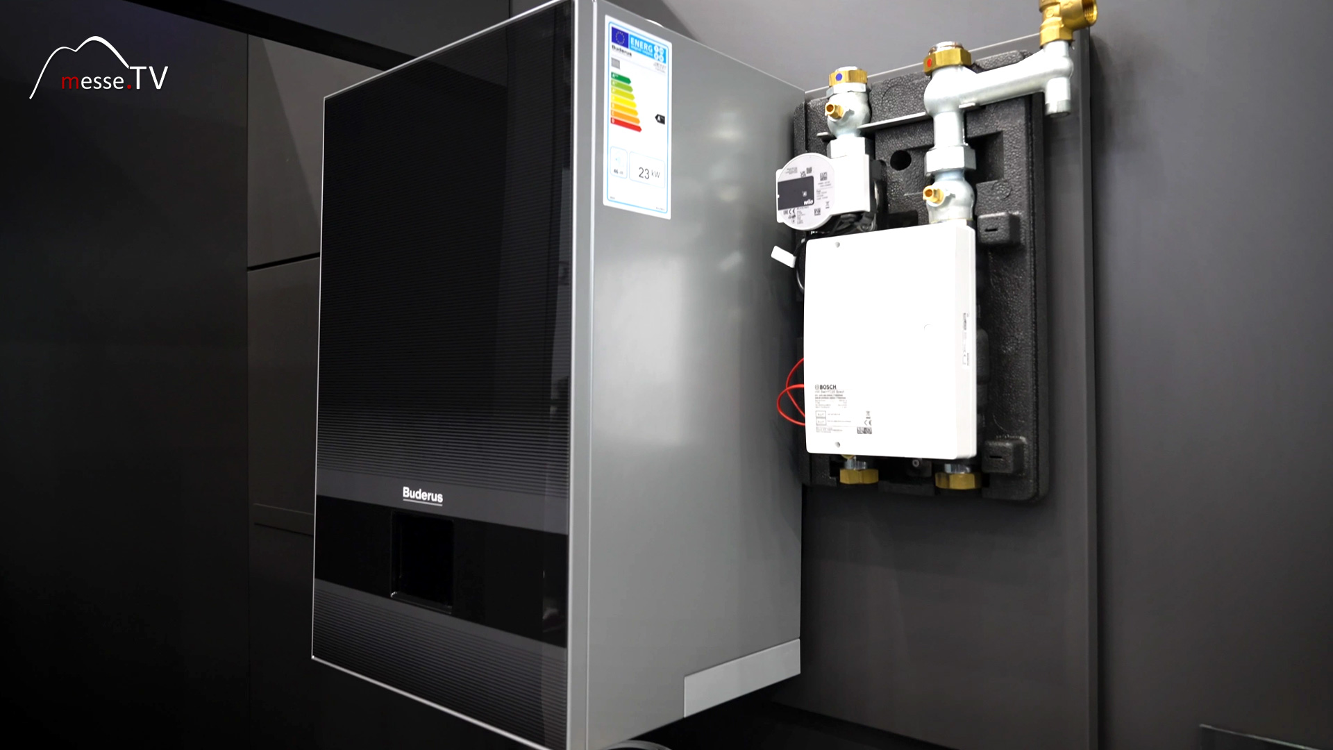 gas boiler supported heat pump hybrid heating technology buderus