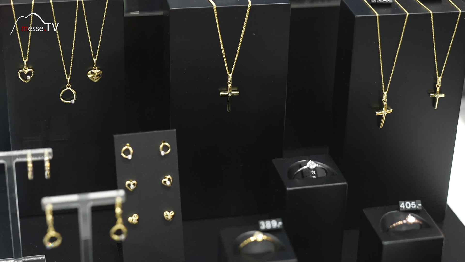 gold jewelry with synthetic stone