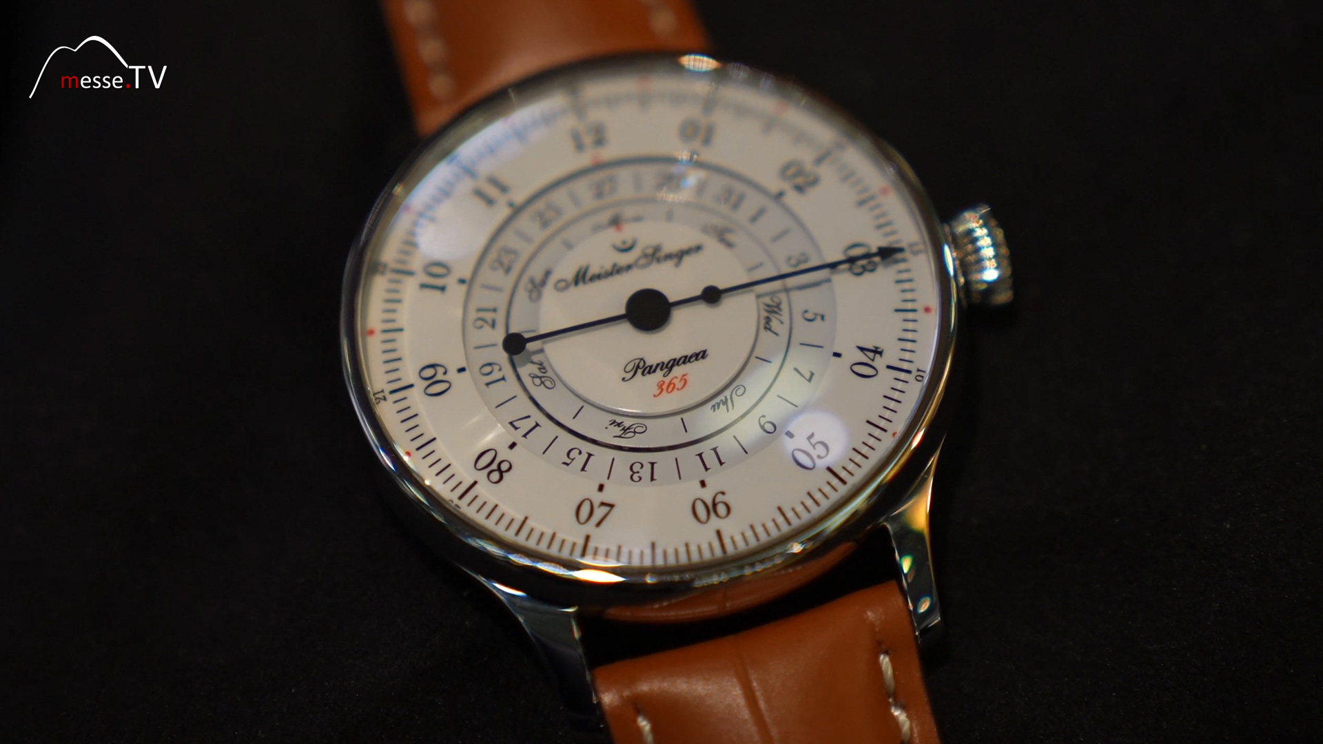 pangaea daydate historic dial