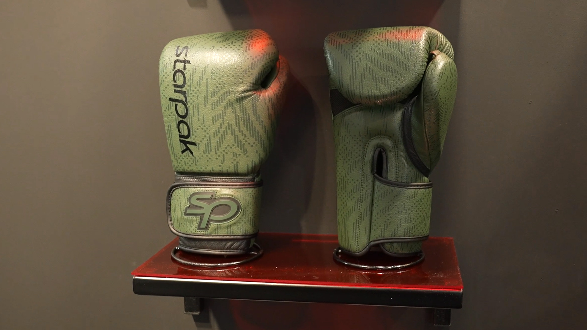 boxing gloves starpak