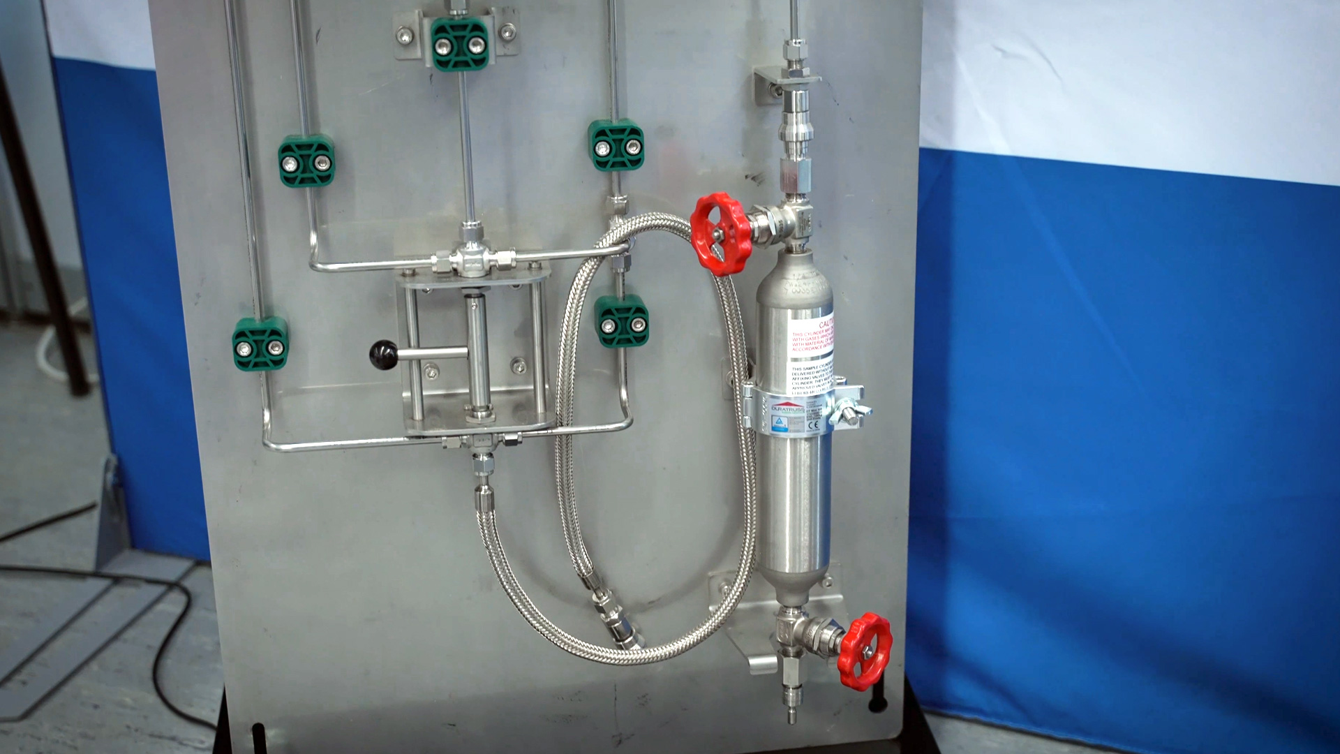 connecting nitrogen tanks to securfill via piping sol group