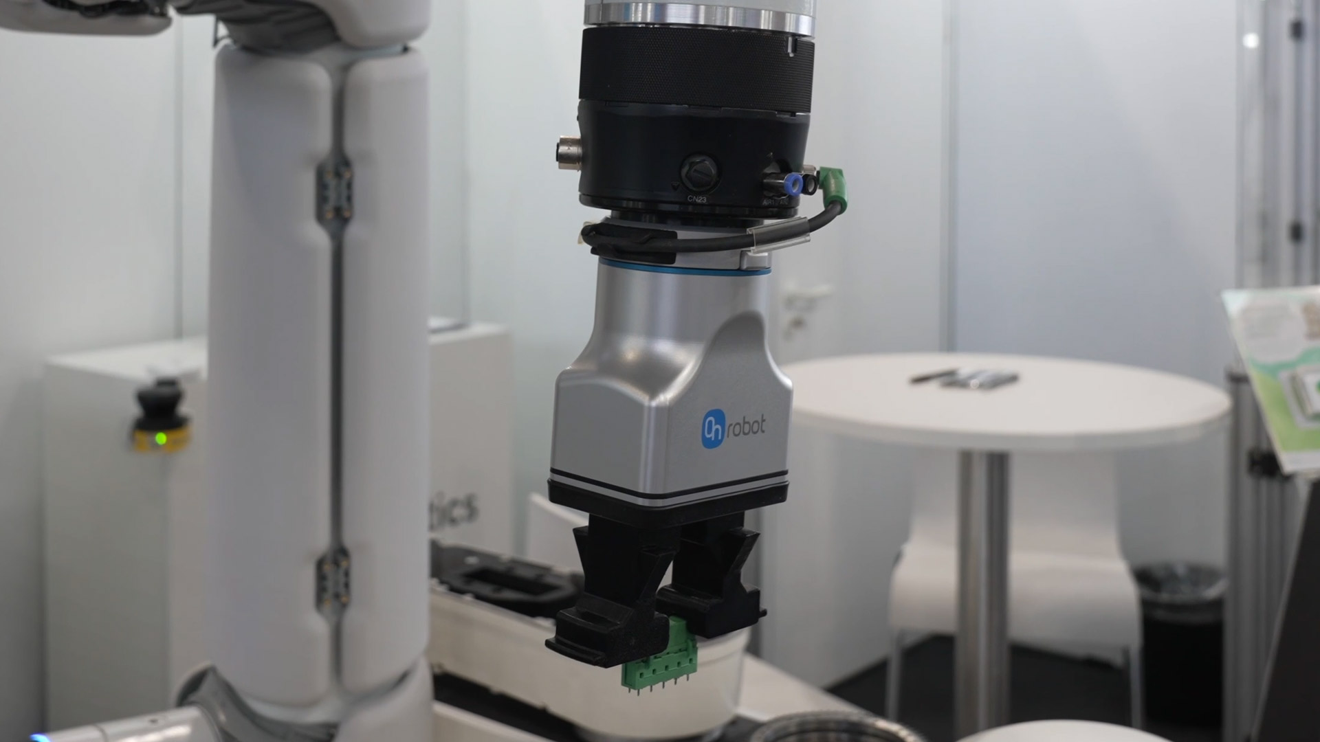 gripper collaborative robot denso