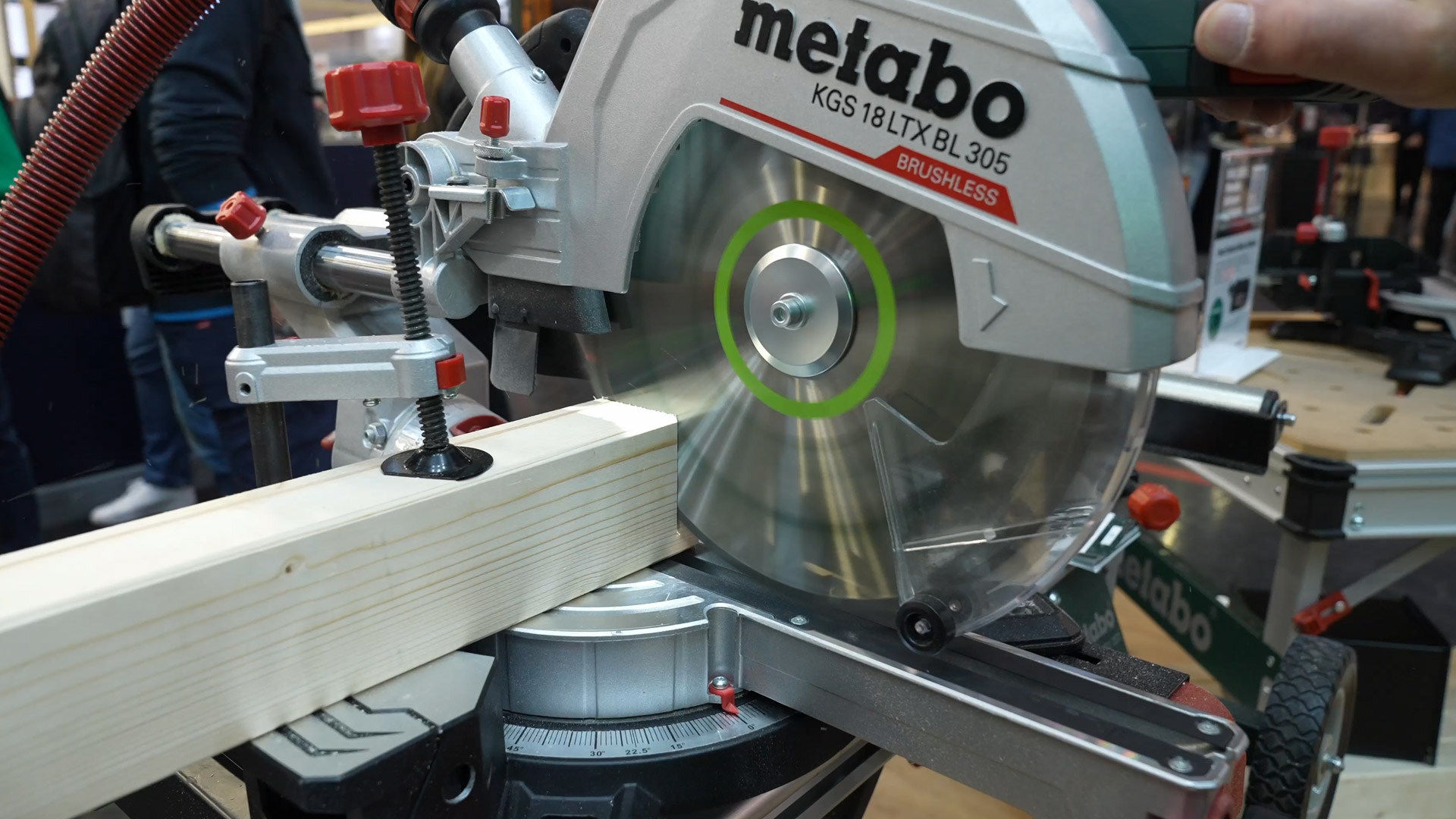 metabo rechargeable cut off saw