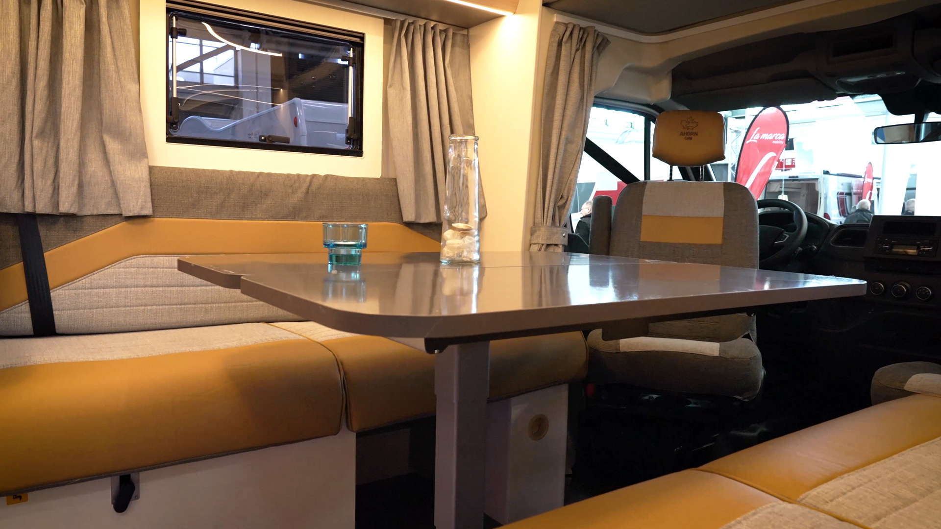 sitting and staying area ahorn alkoven camper